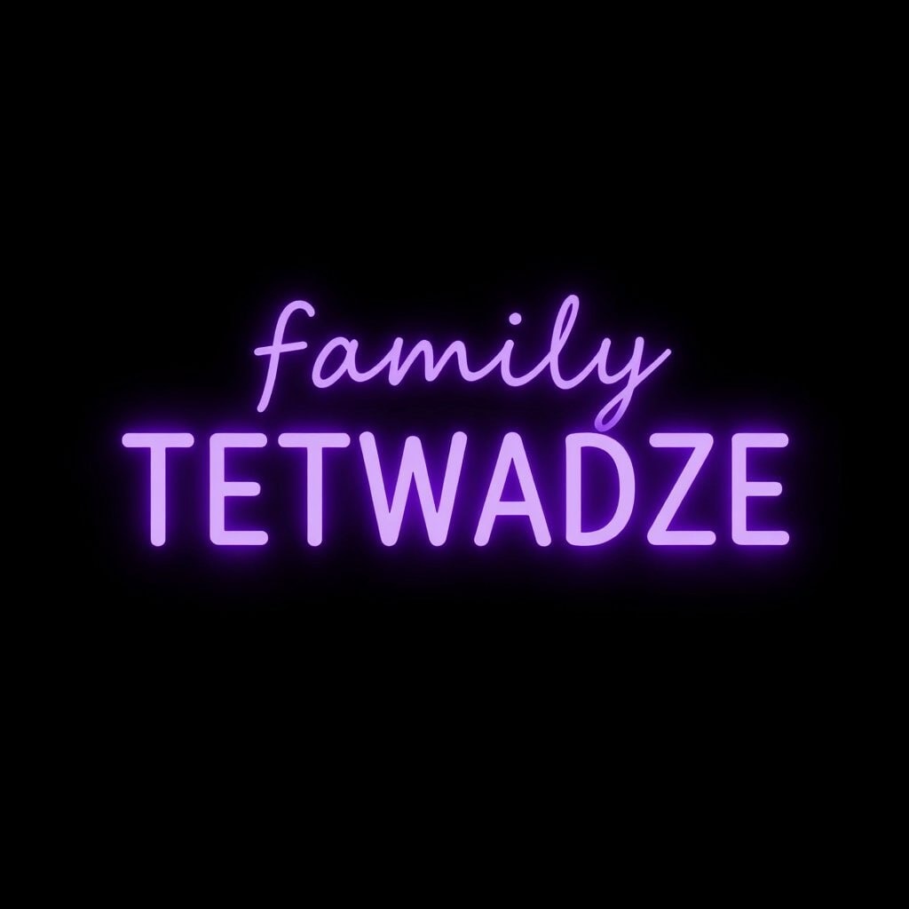 Логотип семьи Tetwadze